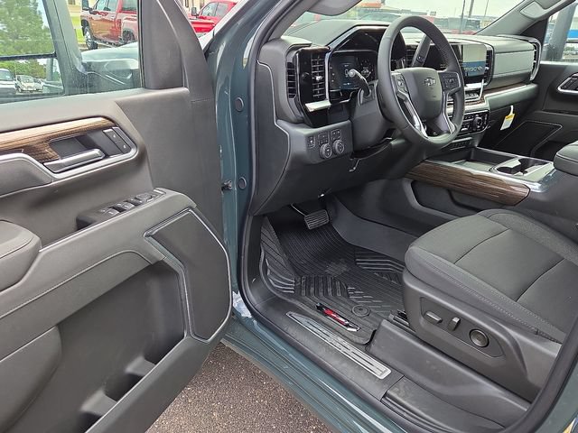 New 2026 Chevrolet Silverado 2500 LT w/ Trail Boss Package AWD/4WD image 10