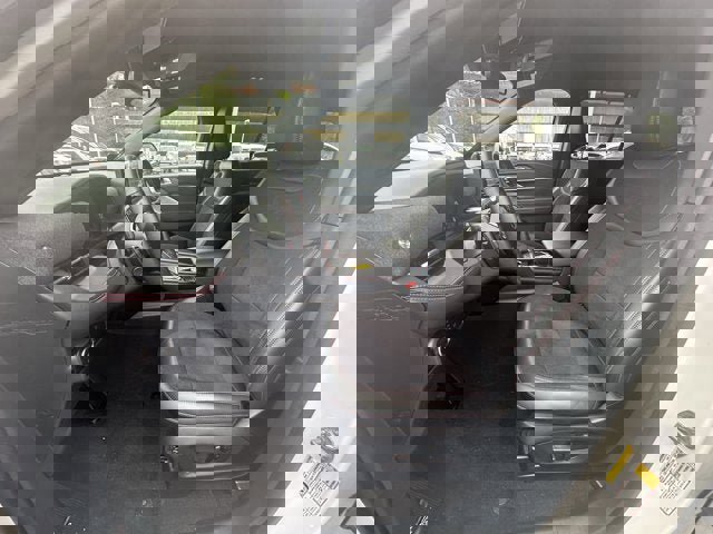 Used 2025 Ford Explorer ST image 9