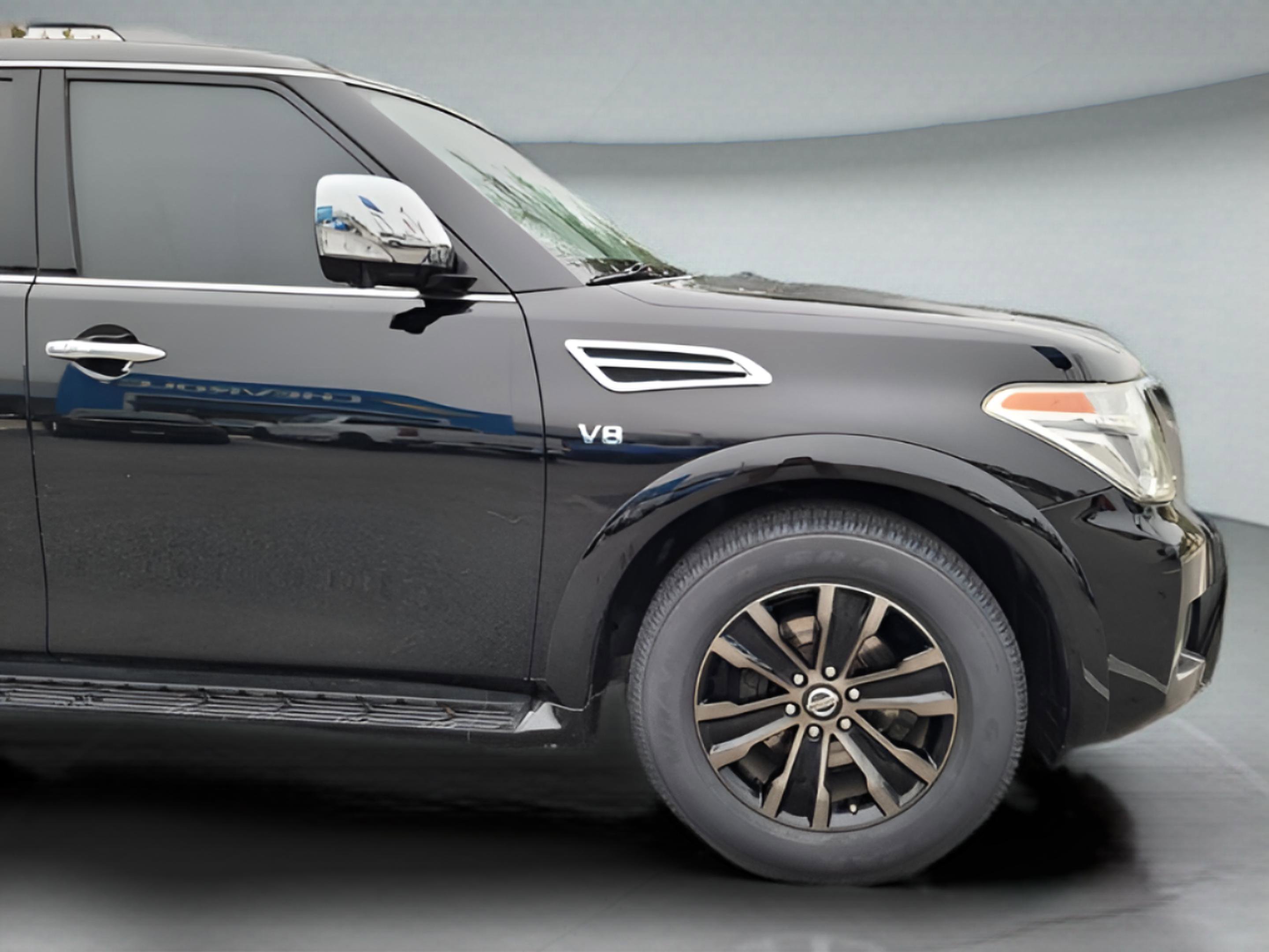 Used 2019 Nissan Armada Platinum w/ Captain's Chairs Package image 33