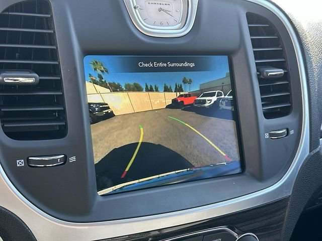 Used 2022 Chrysler 300 Touring image 13