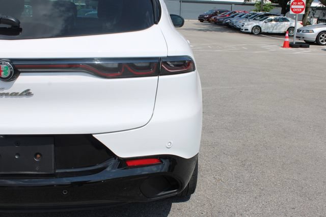 Used 2025 Alfa Romeo Tonale w/ Premium Package AWD/4WD image 44