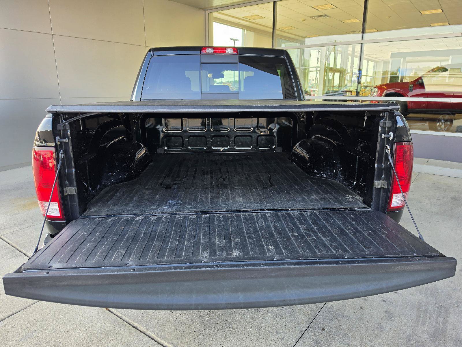 Used 2016 RAM 1500 Big Horn AWD/4WD image 4