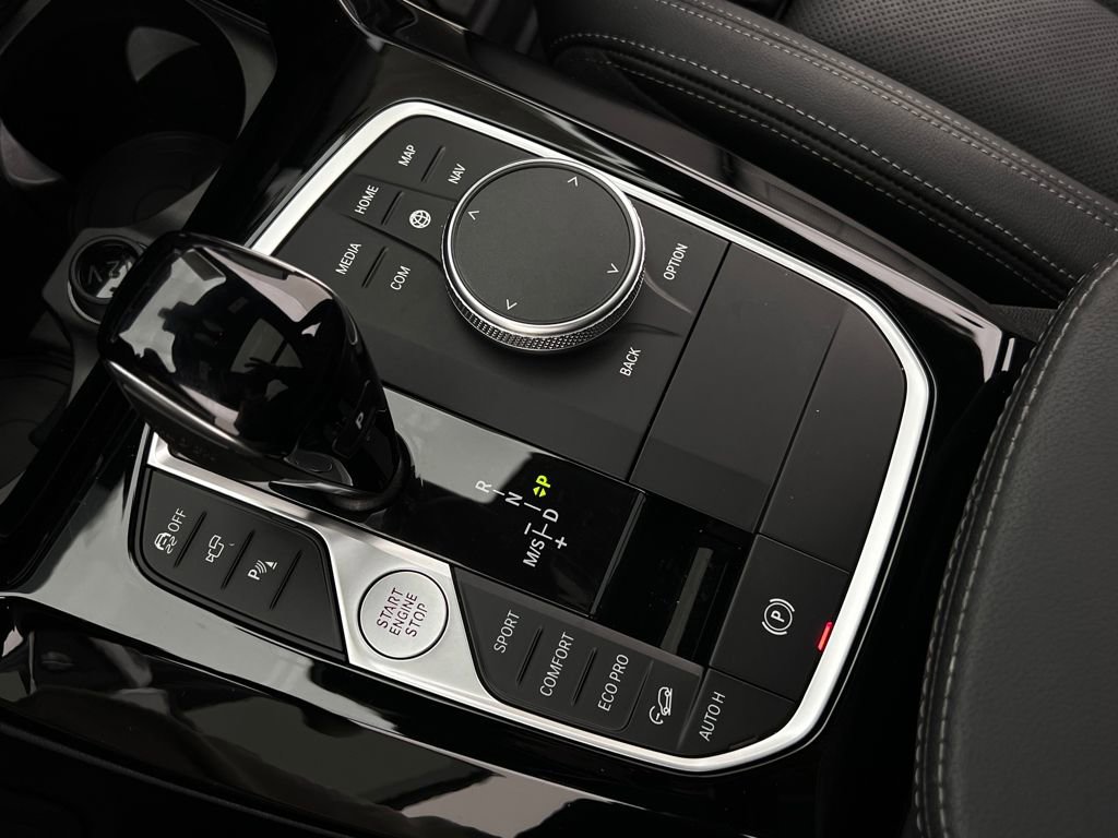 Certified 2024 BMW X3 M40i w/ Premium Package image 21