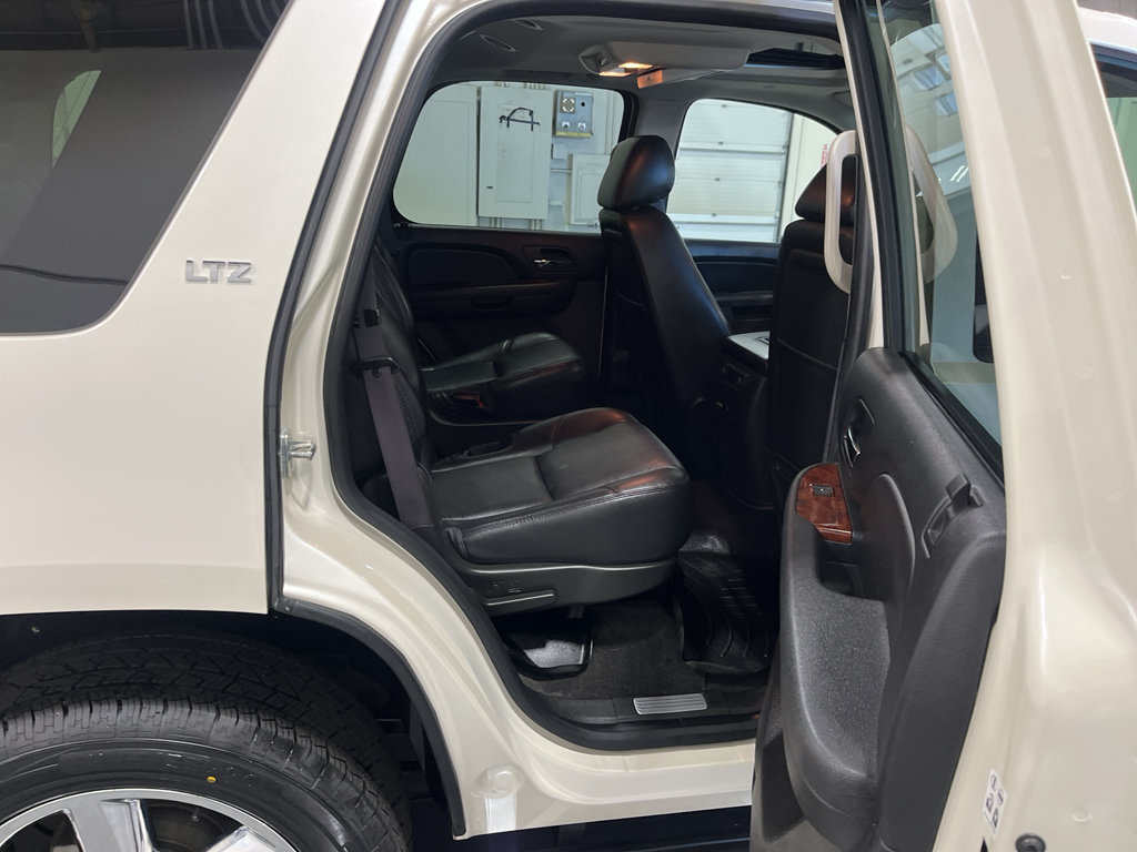 Certified 2013 Chevrolet Tahoe LTZ AWD/4WD image 18