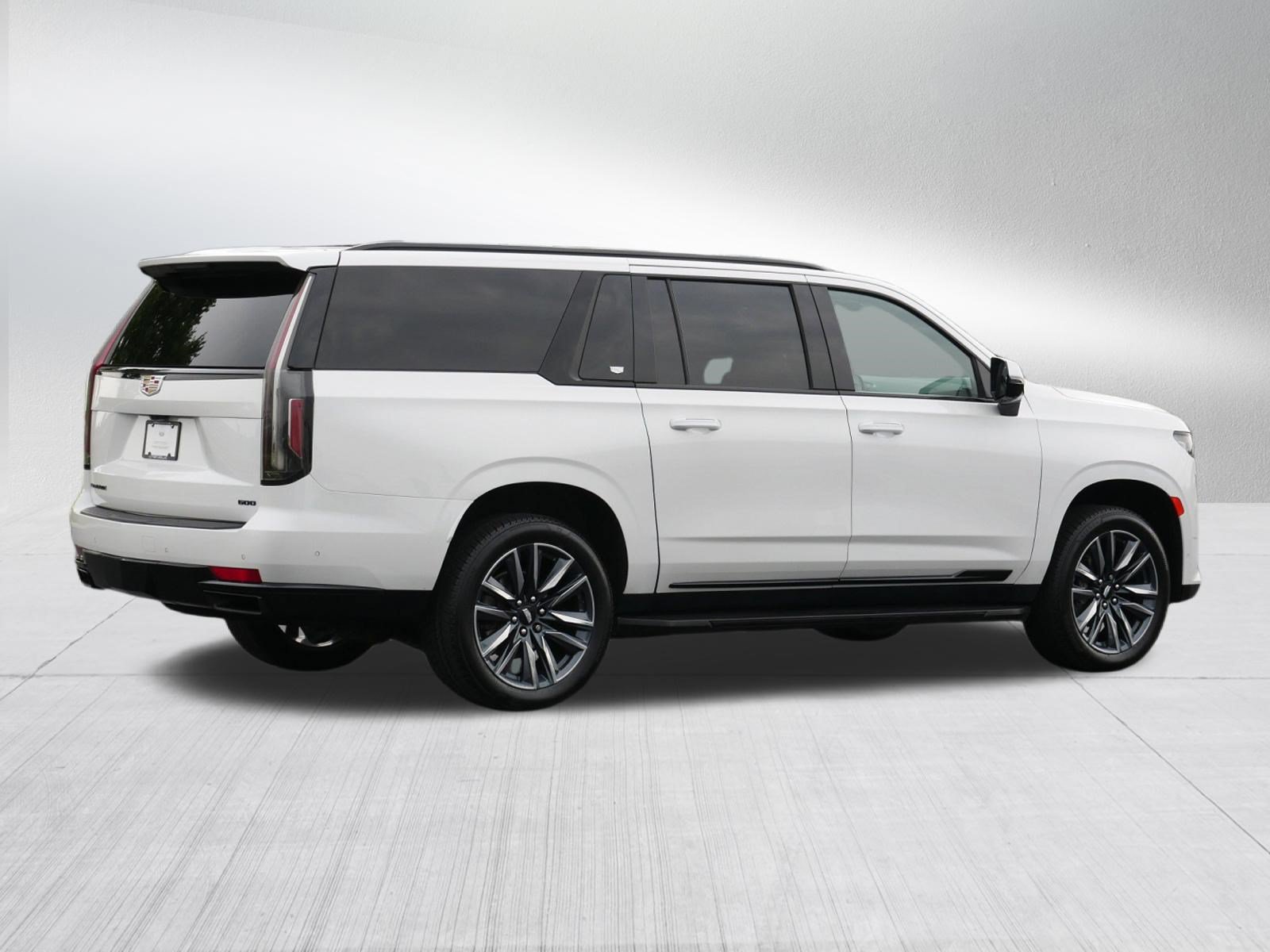Certified 2022 Cadillac Escalade ESV Sport w/ Touring Package AWD/4WD image 7