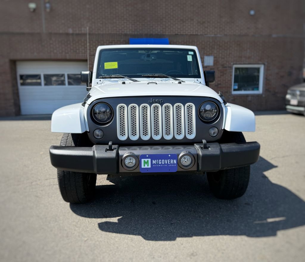 Used 2016 Jeep Wrangler Sport AWD/4WD image 2