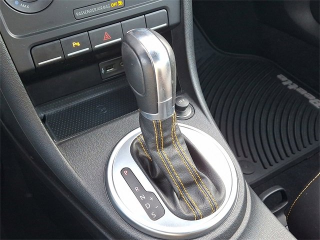 Used 2016 Volkswagen Beetle 1.8T Dune image 14