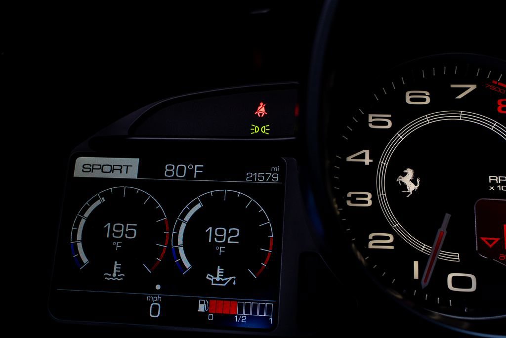 Used 2019 Ferrari Portofino RWD image 25