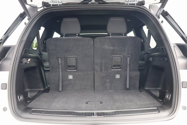 Used 2025 Jeep Grand Cherokee L Laredo w/ Luxury Tech Group I image 28