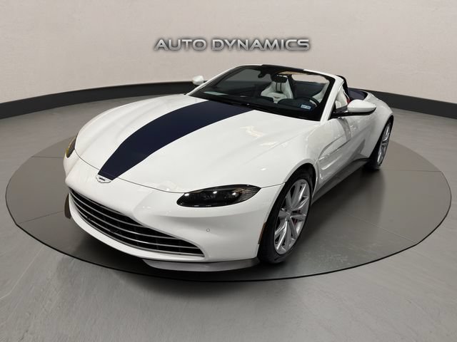 Used 2023 Aston Martin V8 Vantage Roadster RWD image 2