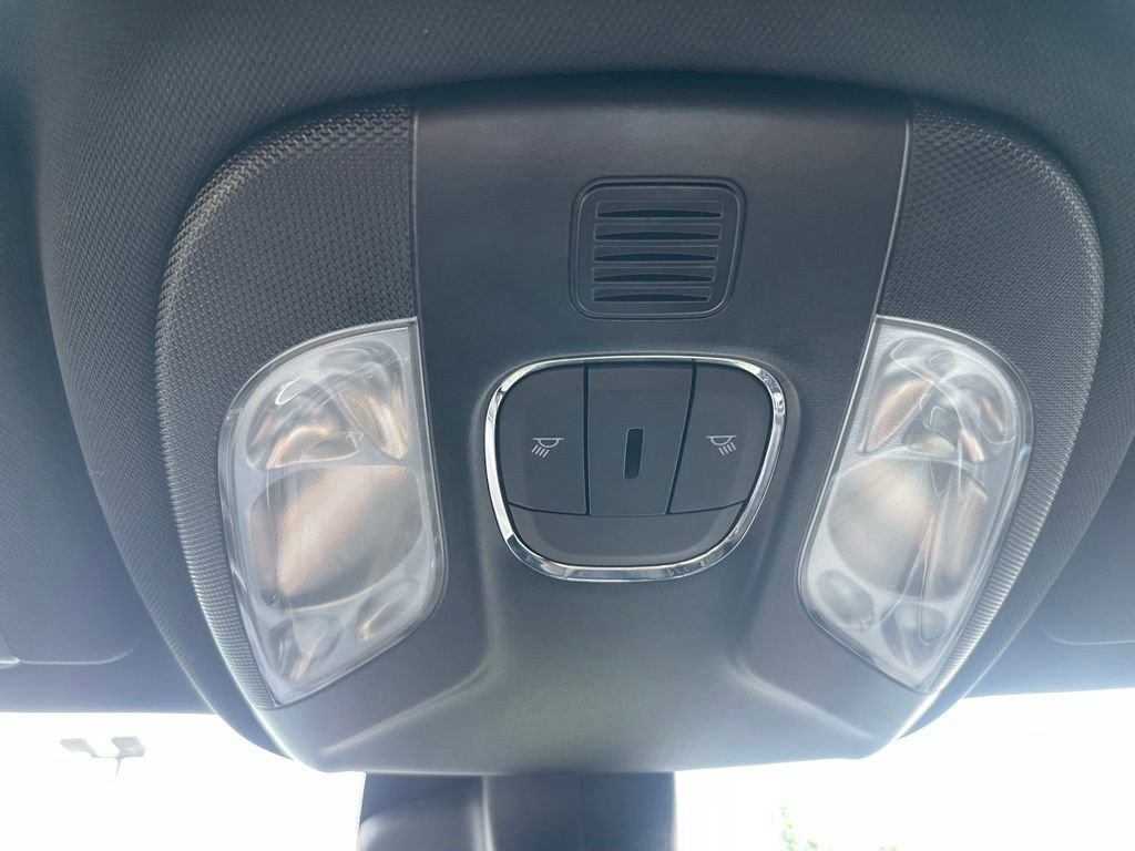 Certified 2025 Jeep Compass Limited AWD/4WD image 28