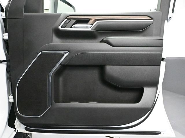 Used 2024 Chevrolet Silverado 3500 LT image 47