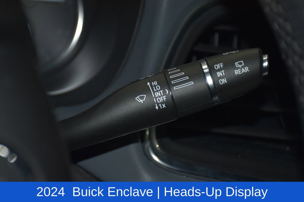 Used 2024 Buick Enclave Premium image 12