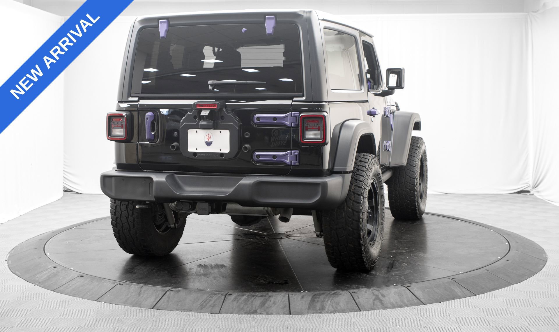 Used 2021 Jeep Wrangler Sport AWD/4WD image 3