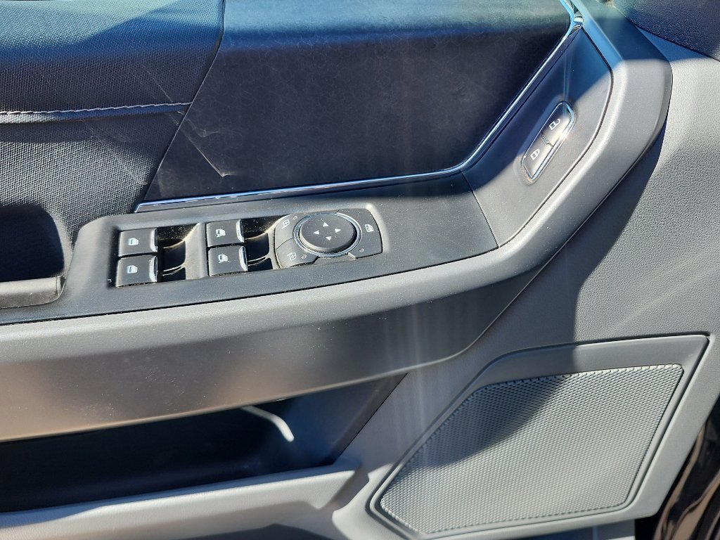 Used 2025 Ford F150 XLT w/ Equipment Group 301A Standard image 18