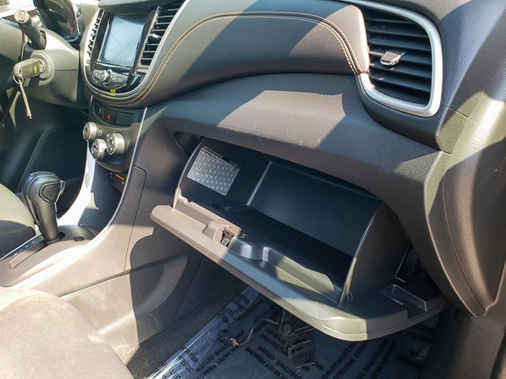 Used 2017 Chevrolet Trax LS image 32