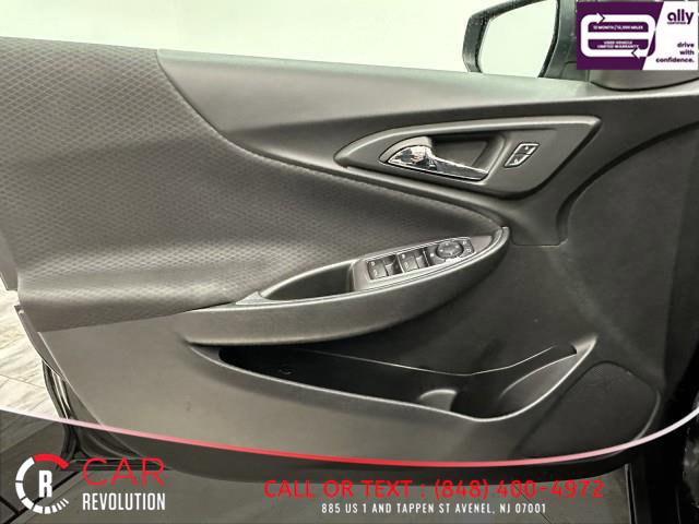 Used 2021 Chevrolet Malibu LT image 33