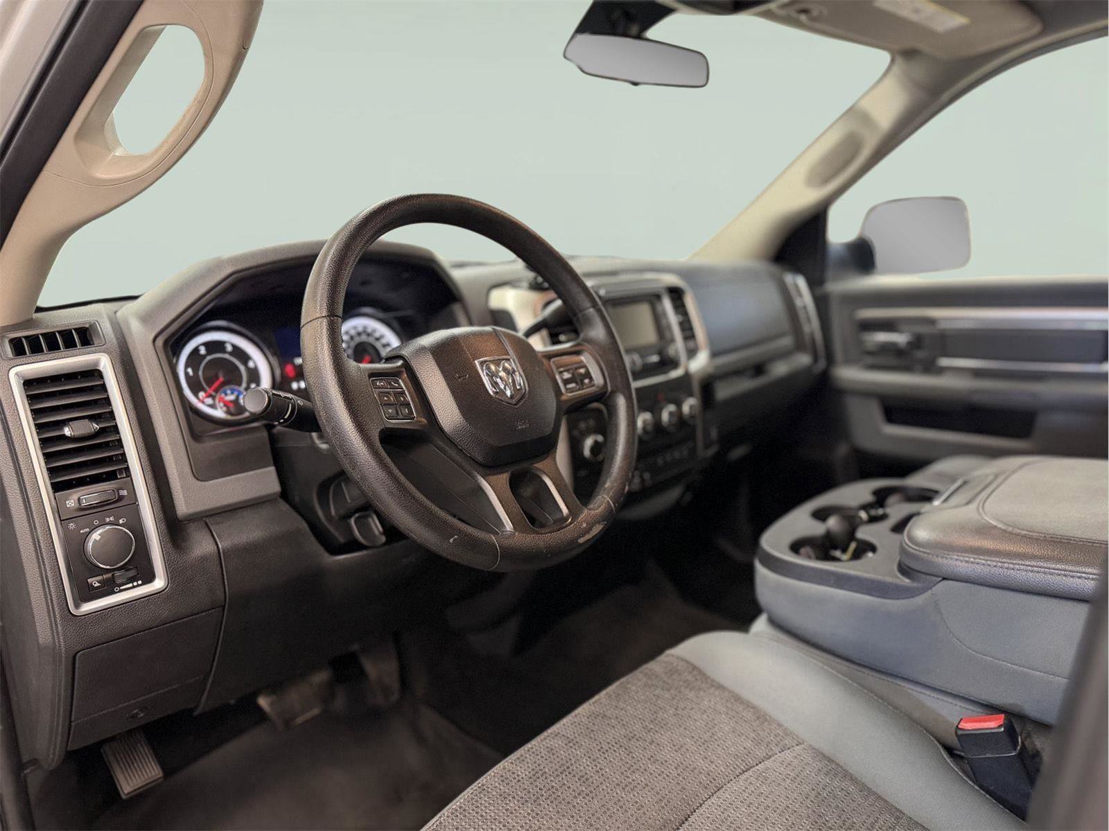 Used 2017 RAM 2500 SLT image 21