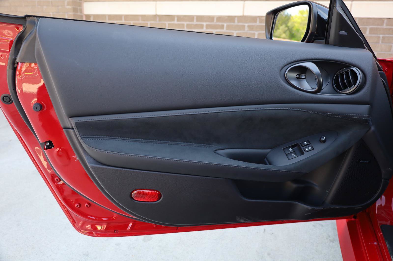 Used 2025 Nissan Z Performance w/ Floor Mat Package RWD image 13
