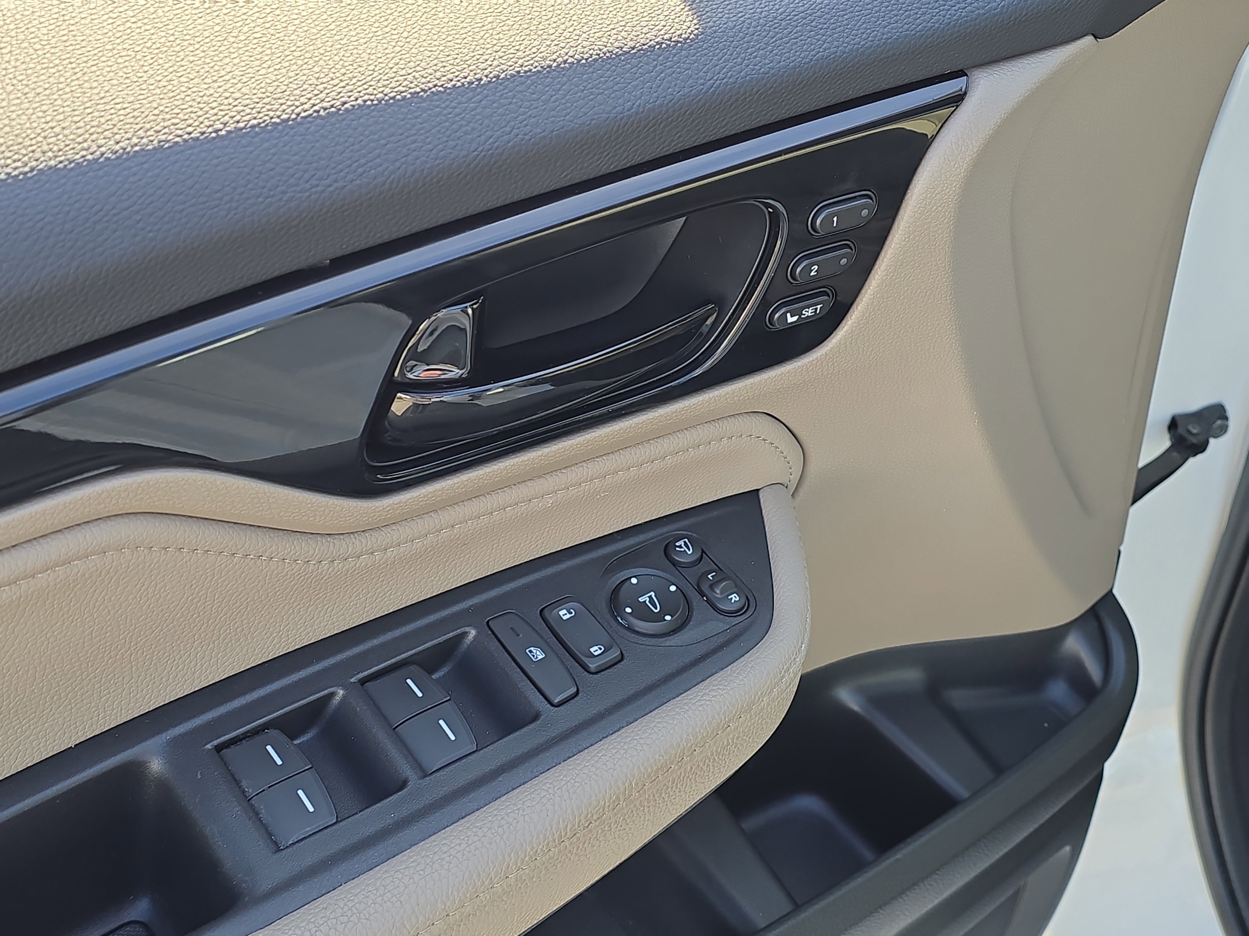 Used 2023 Honda Odyssey Elite image 24