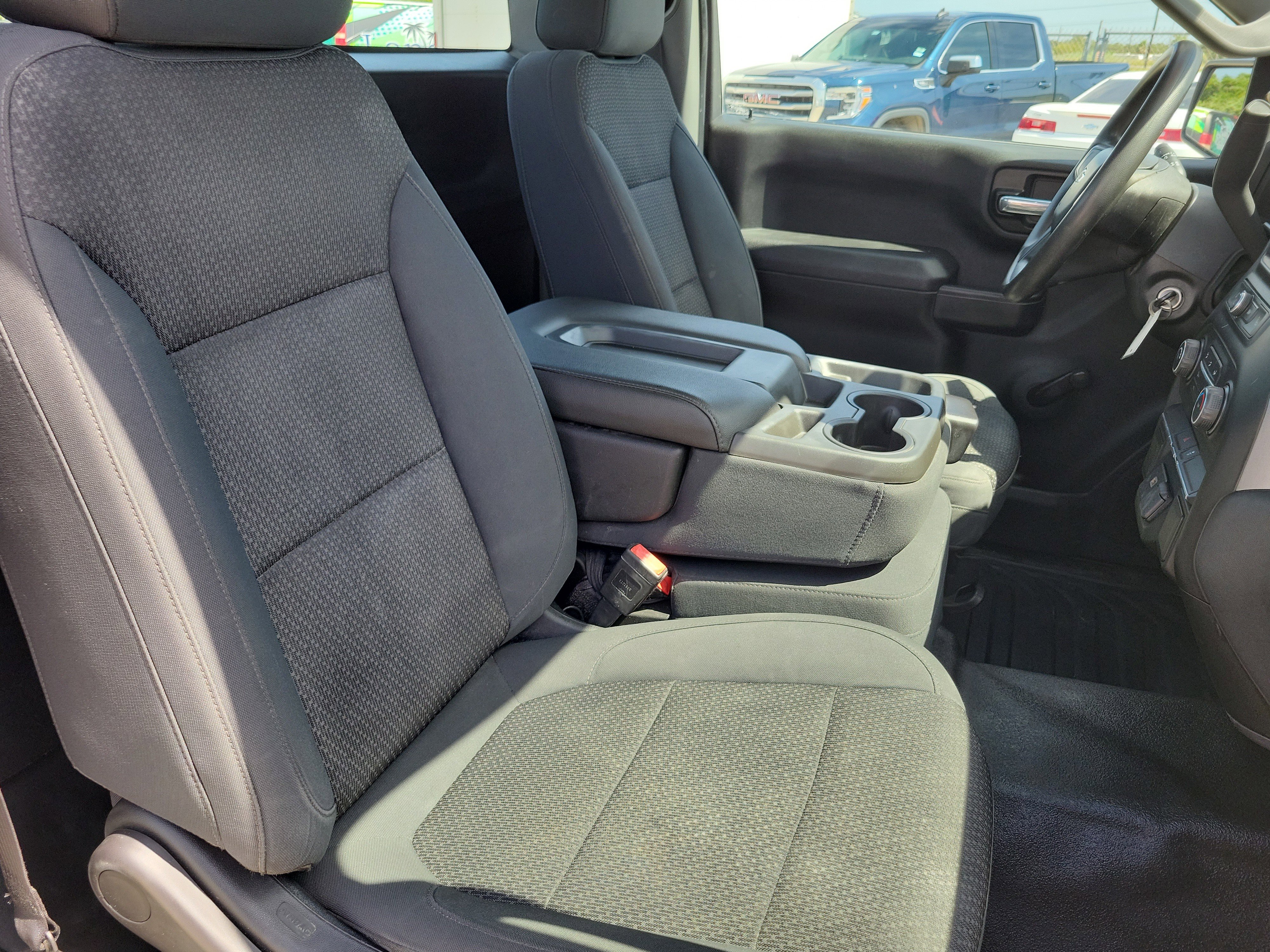 Used 2020 Chevrolet Silverado 1500 W/T image 8