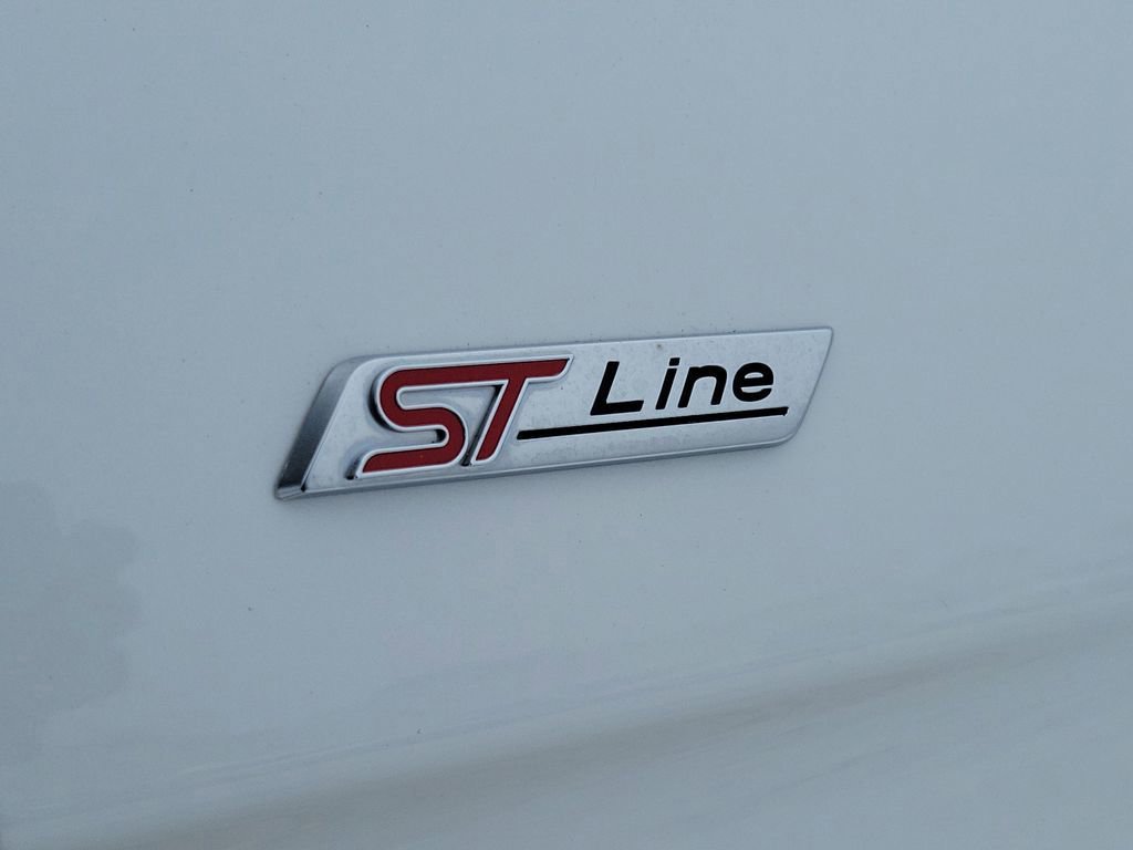 Used 2022 Ford Edge ST-Line AWD/4WD image 6
