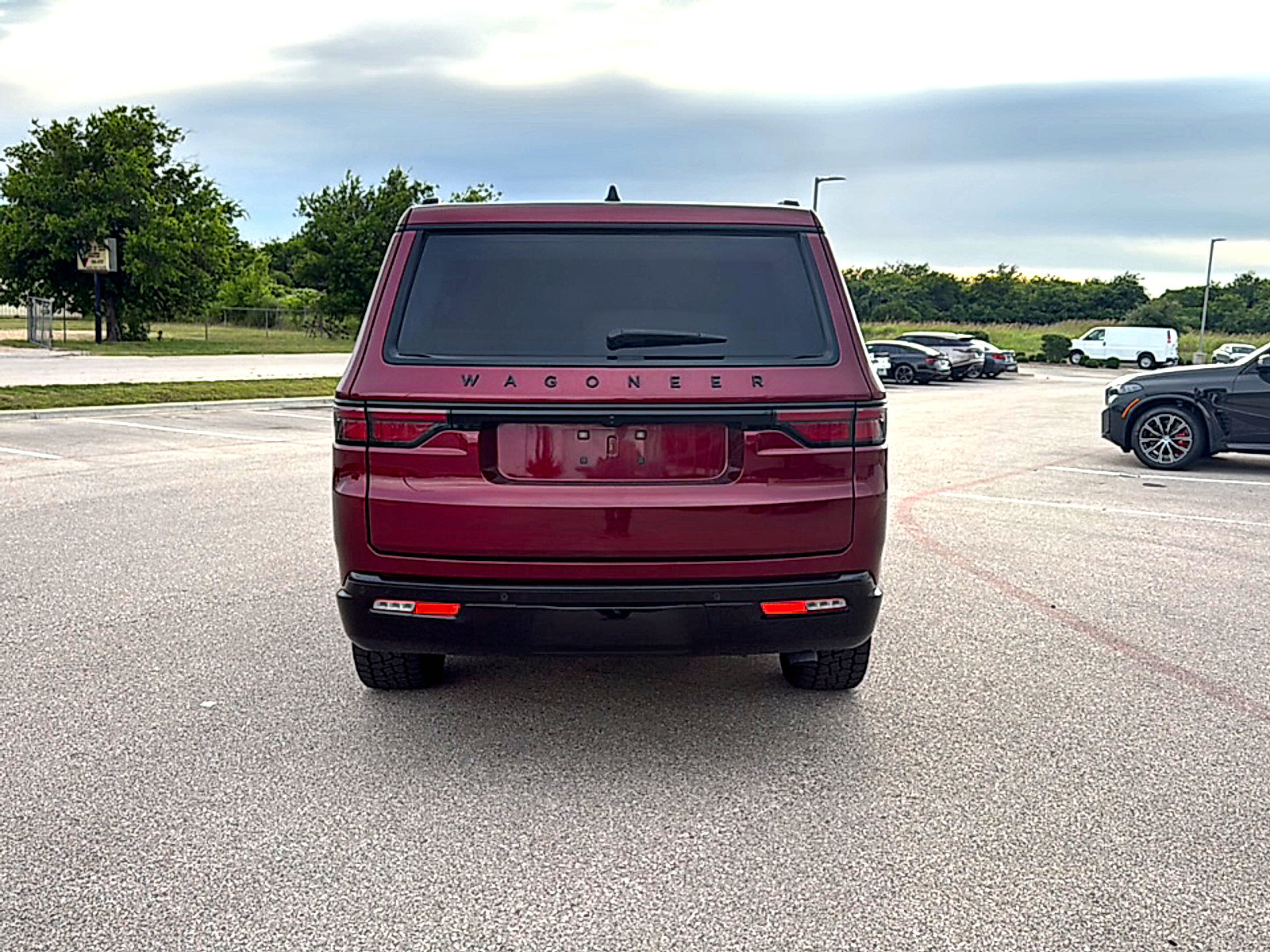 Used 2025 Jeep Wagoneer Series II w/ Premium Group I AWD/4WD image 6