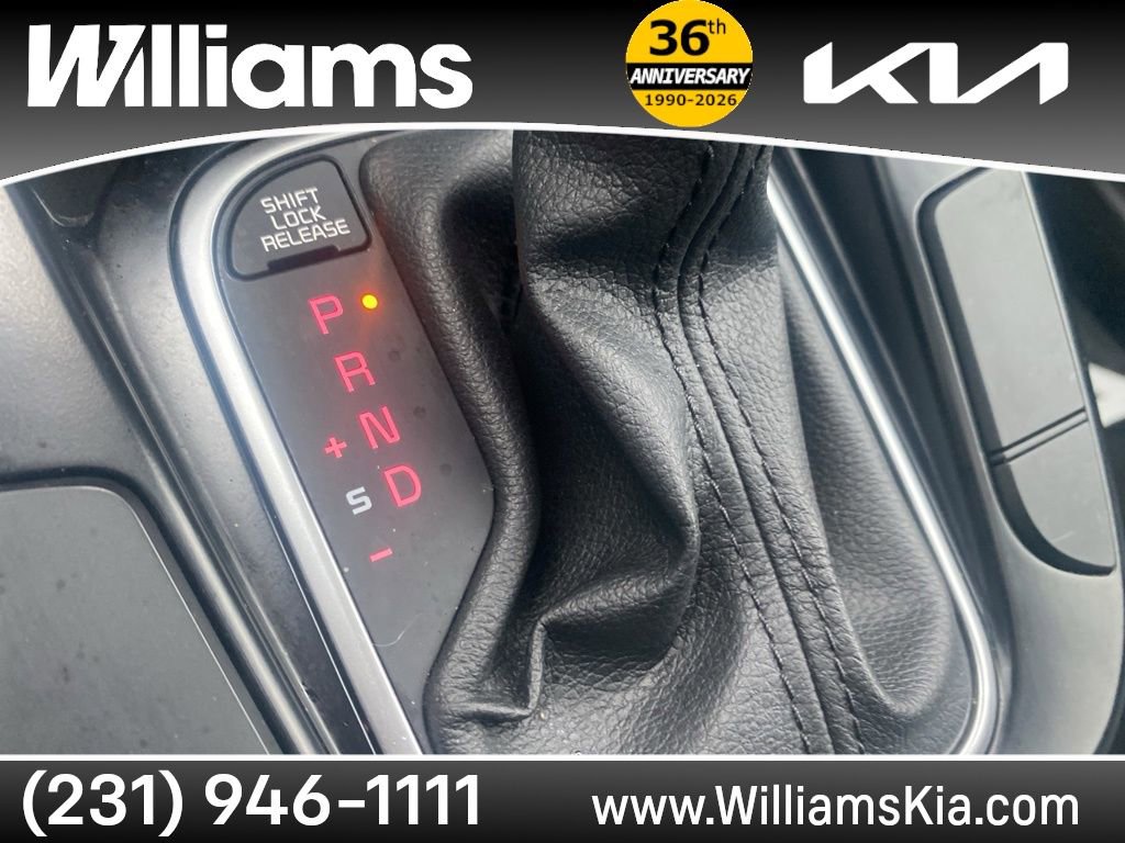 Used 2020 Kia Soul GT-Line w/ GT 2.0L Power Sunroof Package image 23