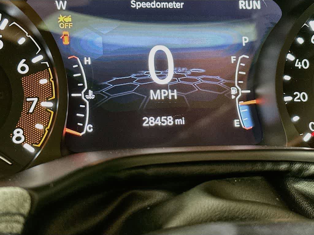 Used 2023 Jeep Compass Latitude AWD/4WD image 19