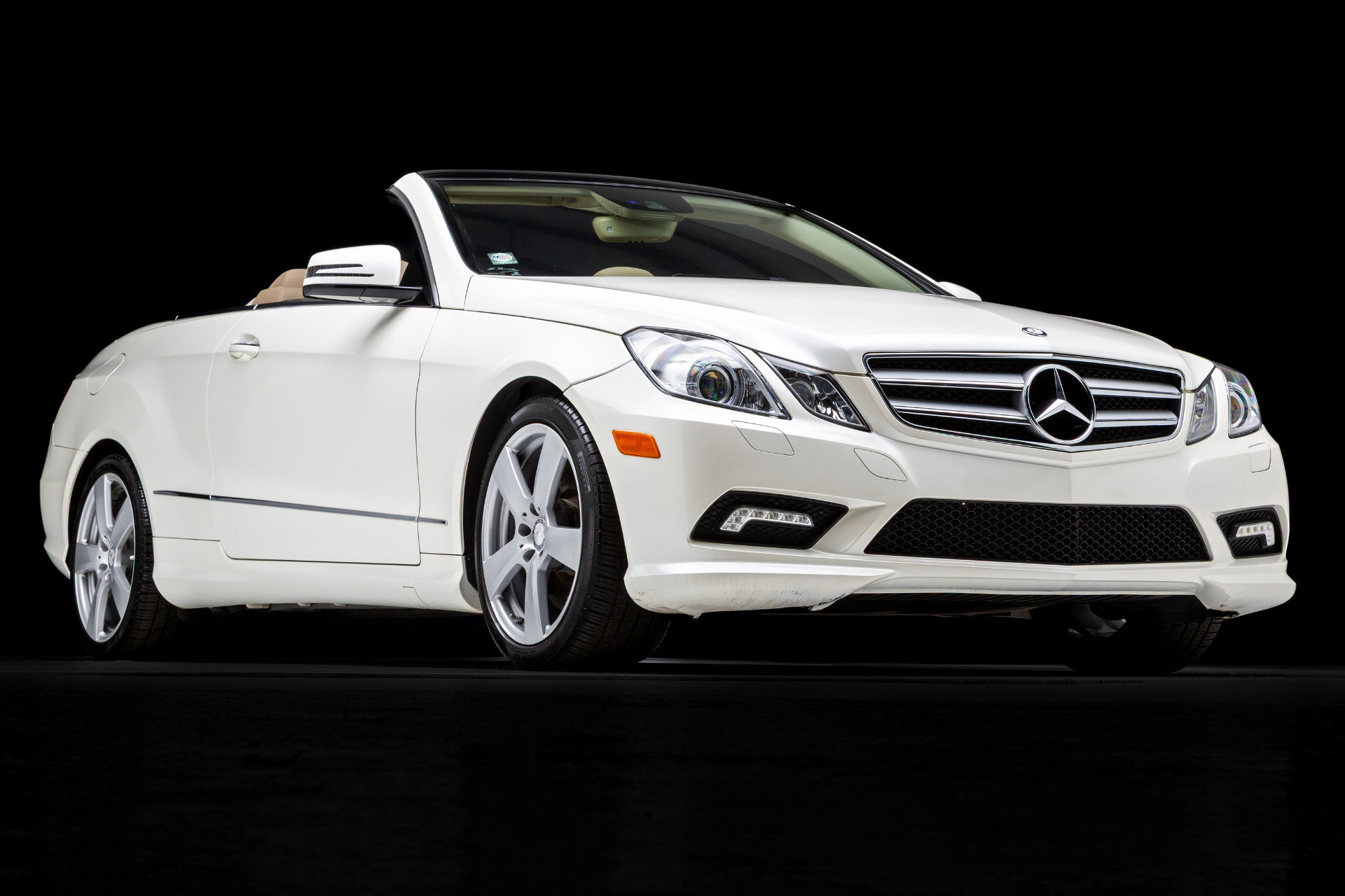 Used 2011 Mercedes-Benz E 550 Cabriolet image 11