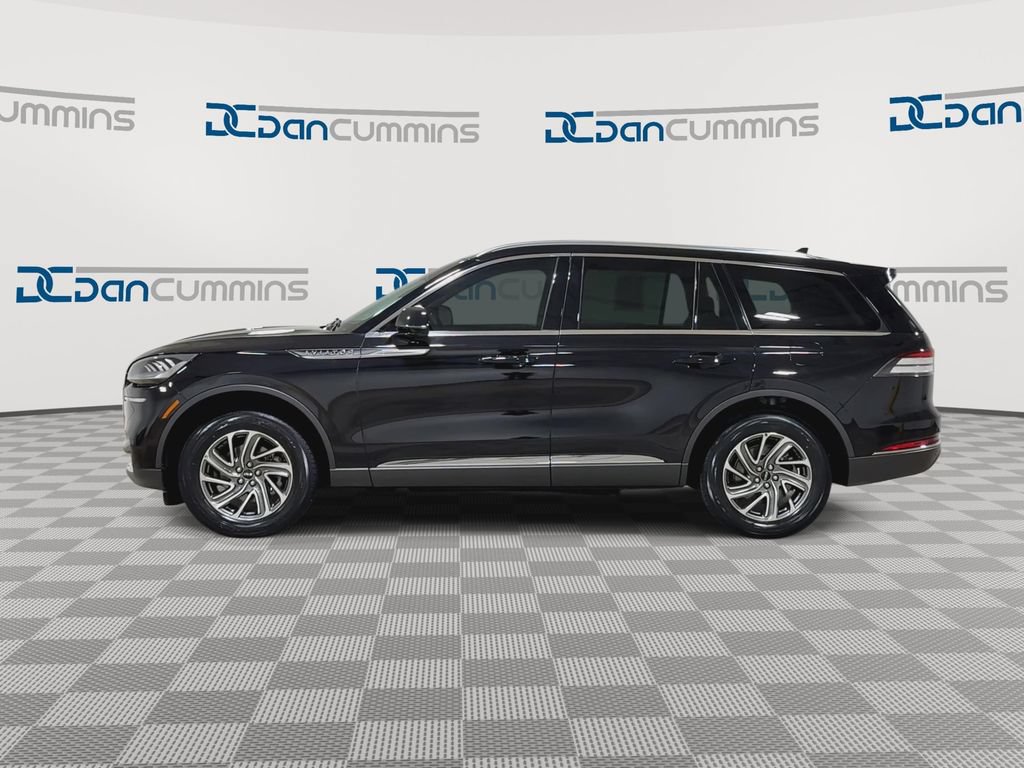 Used 2023 Lincoln Aviator AWD image 5