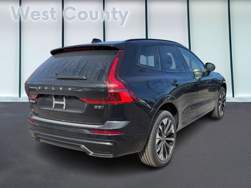 New 2026 Volvo XC60 B5 Plus w/ Protection Package Premier image 3