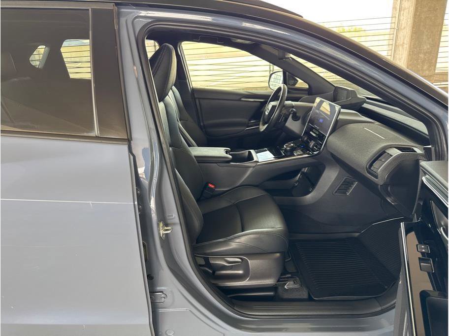 Used 2023 Subaru Solterra AWD image 14