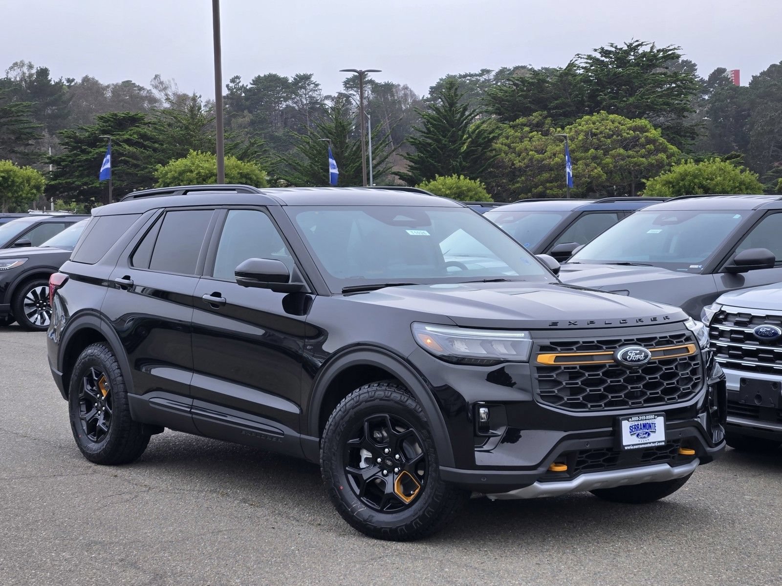 New 2026 Ford Explorer Tremor AWD/4WD image 2