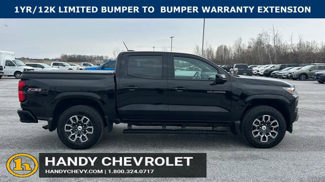 Used 2023 Chevrolet Colorado Z71 w/ Advanced Trailering Package AWD/4WD image 2