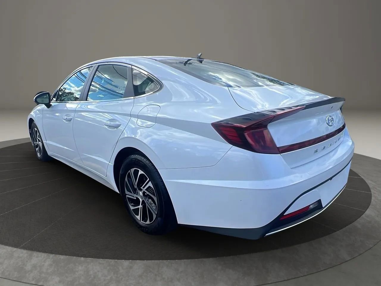 Used 2022 Hyundai Sonata Blue image 7