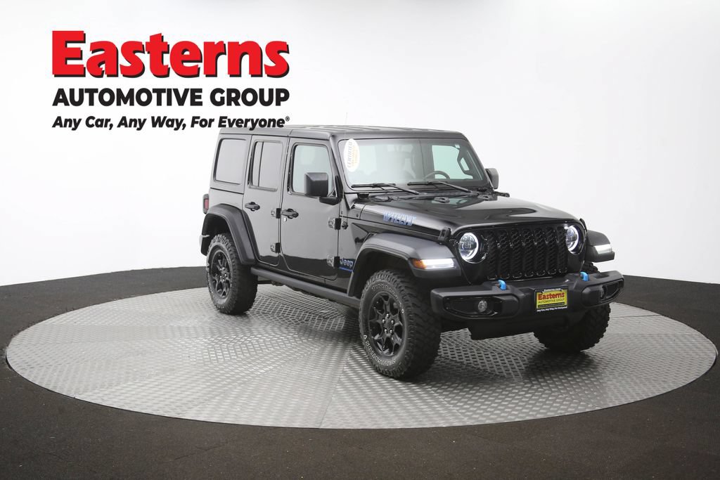 Used 2023 Jeep Wrangler Unlimited w/ Cold Weather Group AWD/4WD image 50