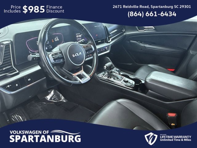 Used 2024 Kia Sportage EX image 13