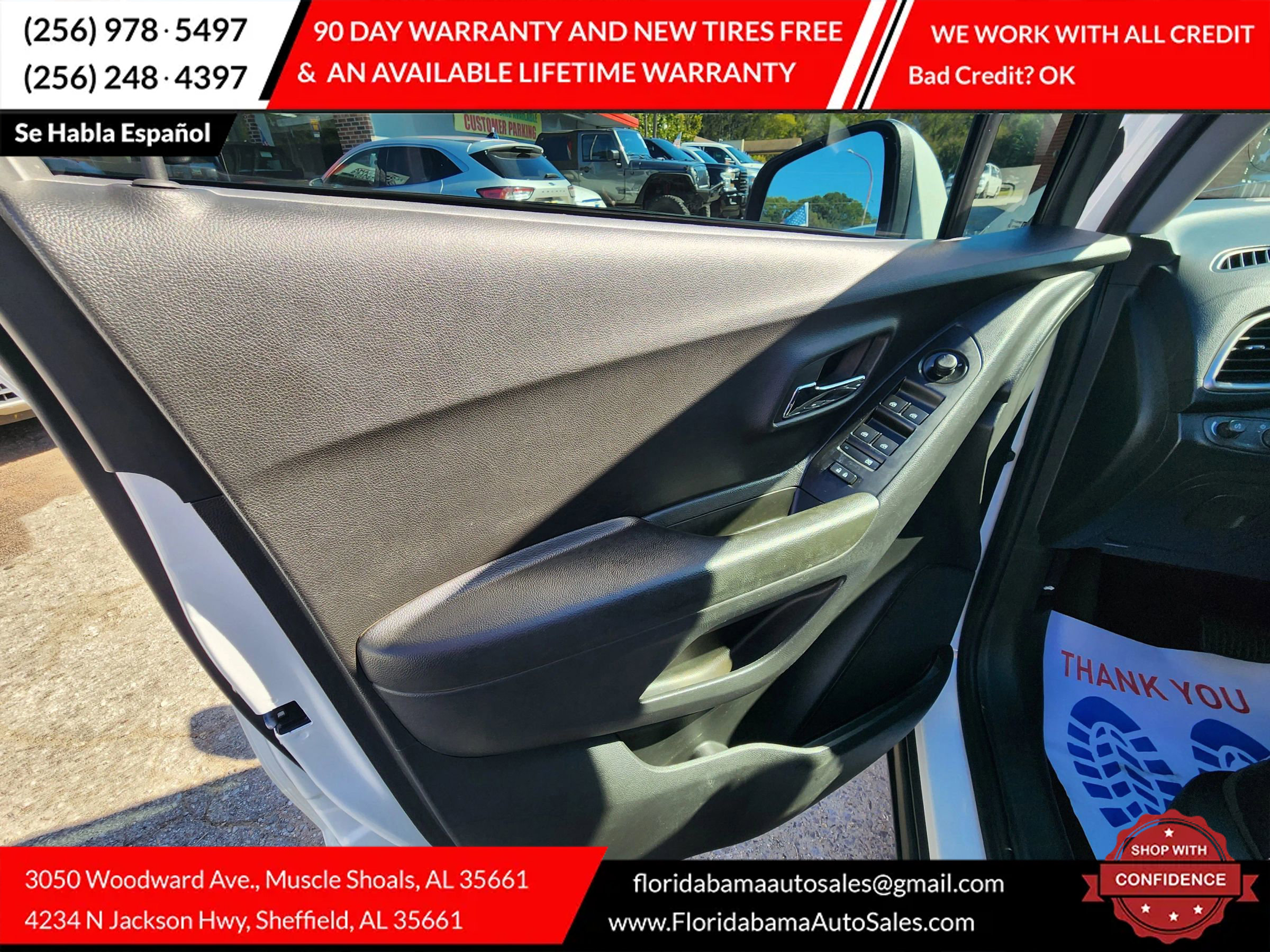 Used 2021 Chevrolet Trax LT w/ LT Convenience Package image 7