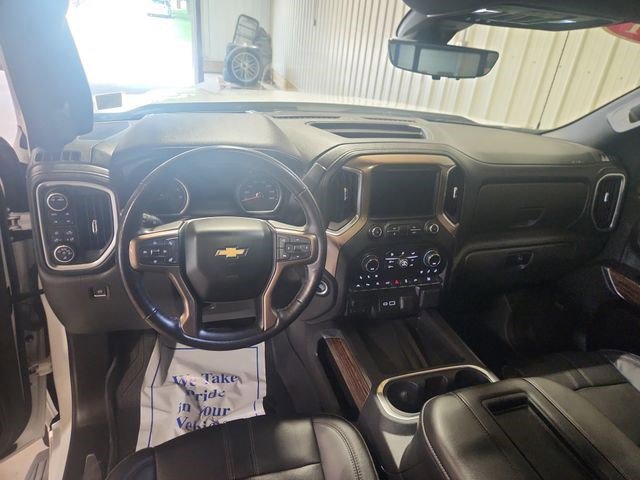 Used 2021 Chevrolet Silverado 1500 High Country w/ Technology Package image 14
