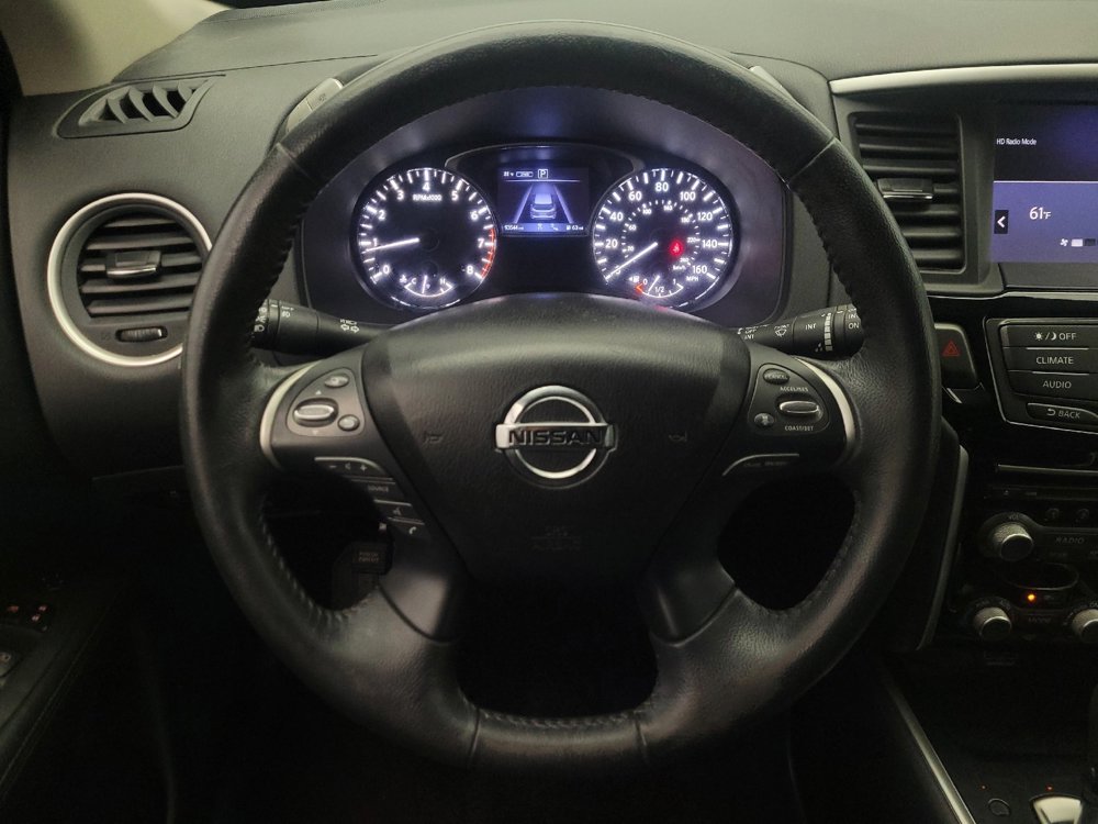 Used 2019 Nissan Pathfinder SV AWD/4WD image 22