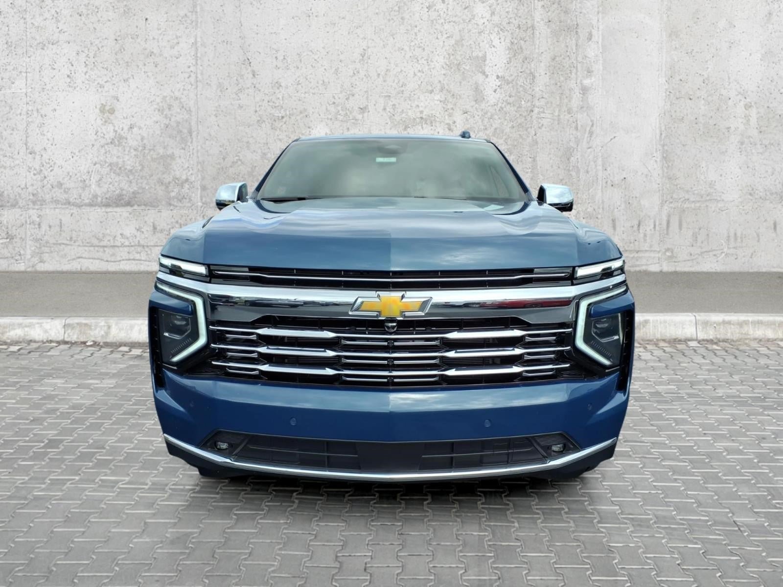 New 2026 Chevrolet Tahoe Premier w/ Sun And Tow Package AWD/4WD image 3