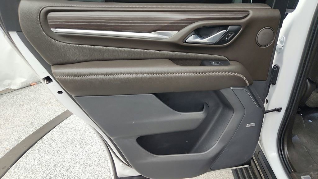 Used 2021 GMC Yukon Denali w/ Denali Ultimate Package image 28