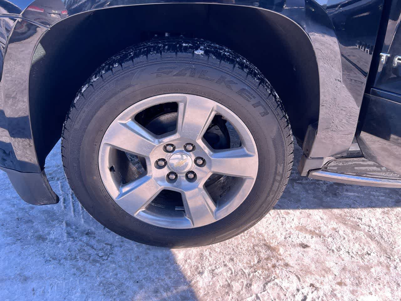 Used 2020 Chevrolet Tahoe Premier AWD/4WD image 10