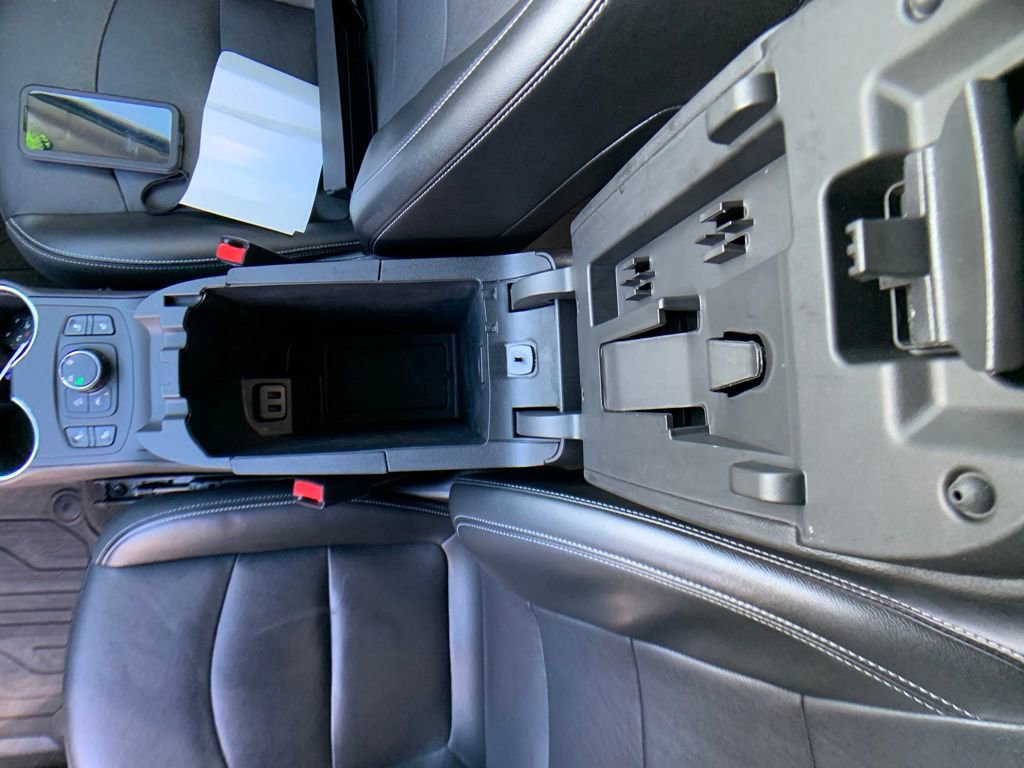 Used 2022 GMC Terrain SLT w/ Infotainment Package II image 28