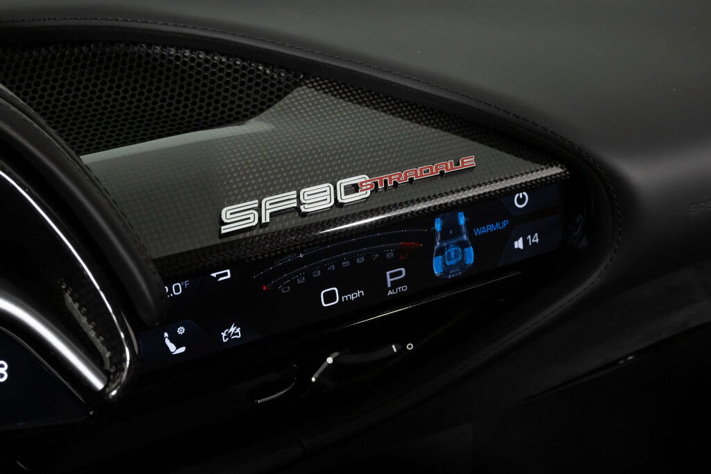 Used 2023 Ferrari SF90 Stradale AWD/4WD image 38