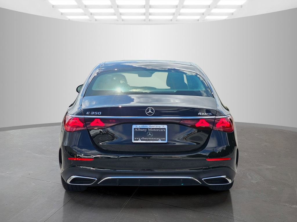 Used 2024 Mercedes-Benz E 350 4MATIC Sedan image 5