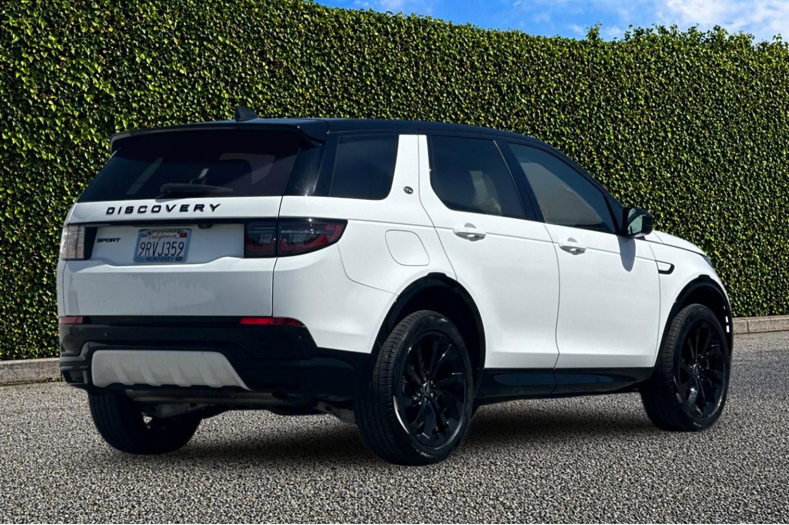 Used 2024 Land Rover Discovery Sport Dynamic SE AWD/4WD image 4