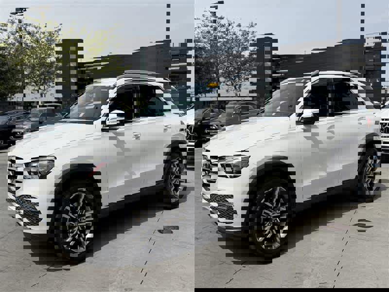 Used 2020 Mercedes-Benz GLE 350 4MATIC image 2