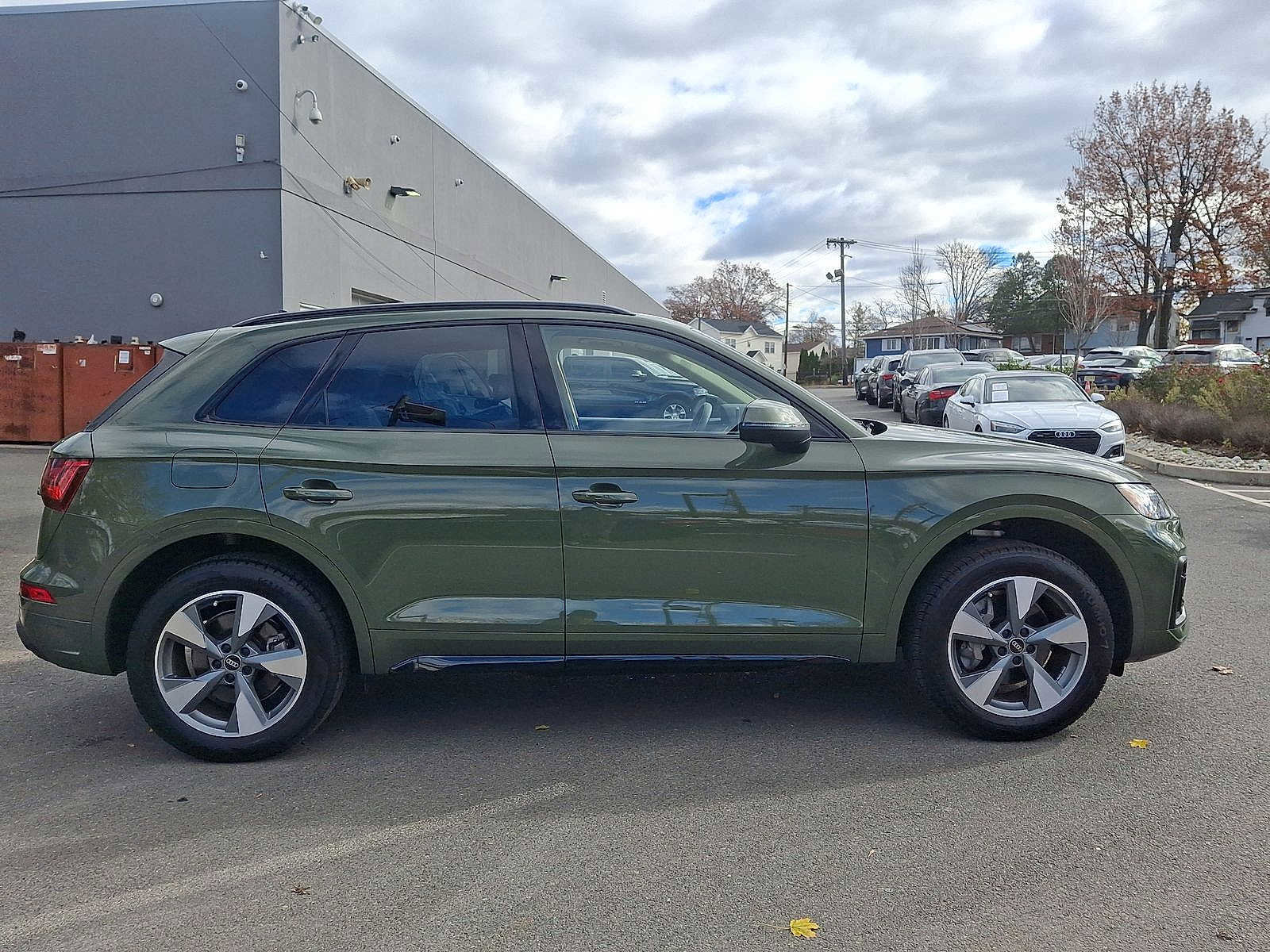 Certified 2025 Audi Q5 2.0T Premium Plus w/ Premium Plus Package image 26